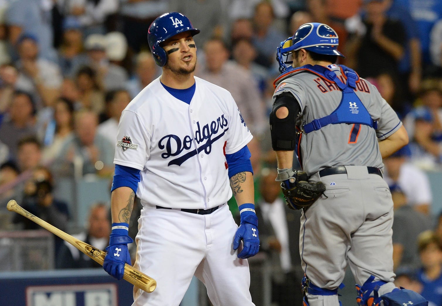 Dodgers News: Yasmani Grandal To Undergo Shoulder Surgery