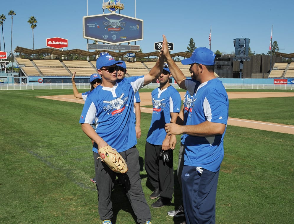 Bat 4 Hope Celebrity Softball Game