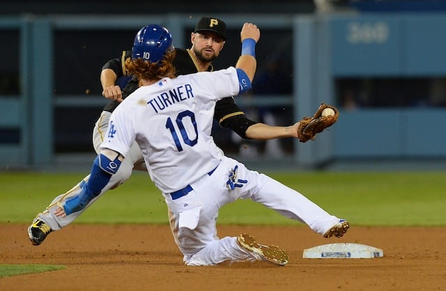 Dodgers News: Justin Turner Cleared To Begin Running