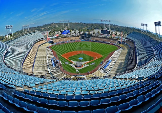 Dodger-stadium-2016-opening-day