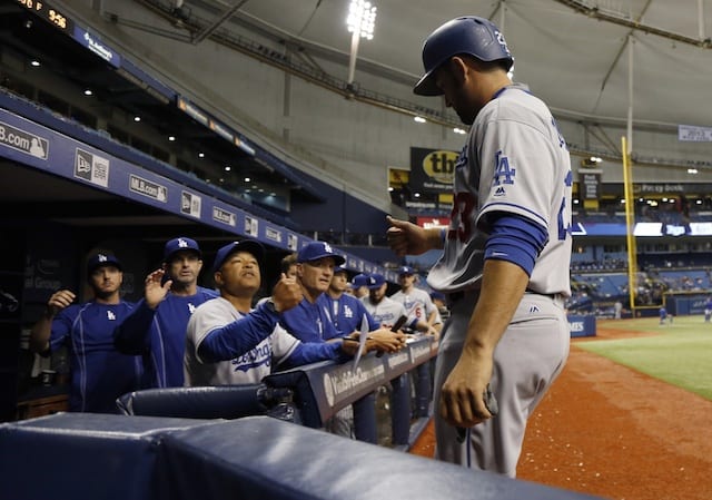 Adrian-gonzalez-dave-roberts