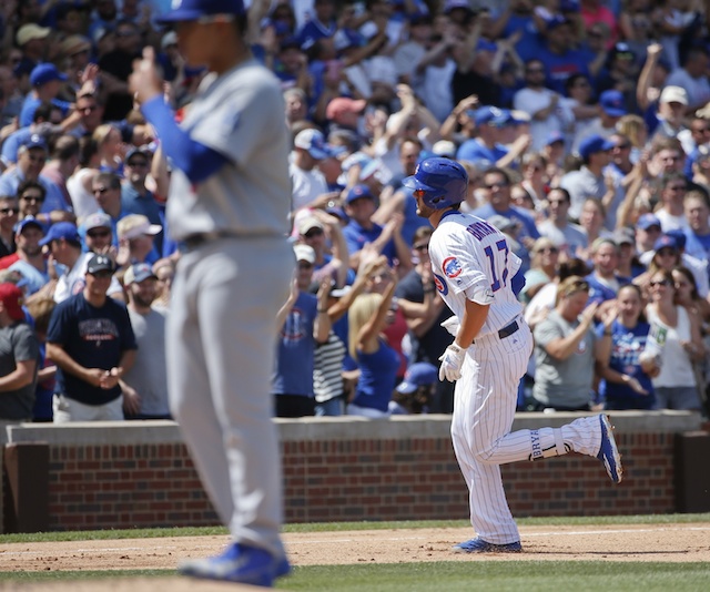 Kris-bryant-julio-urias