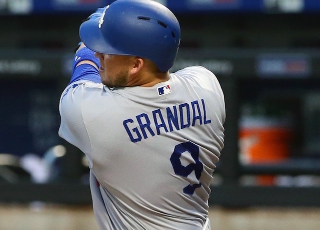 Dodgers Video: Yasmani Grandal Hits Go-ahead Triple