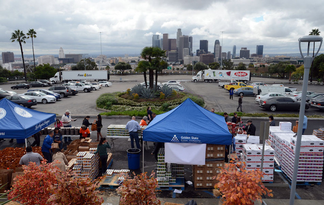 Dodgers, Ladf Holding Annual Turkey Giveaways