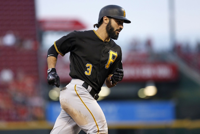 Mlb Rumors: Sean Rodriguez Agrees To Contract With Braves