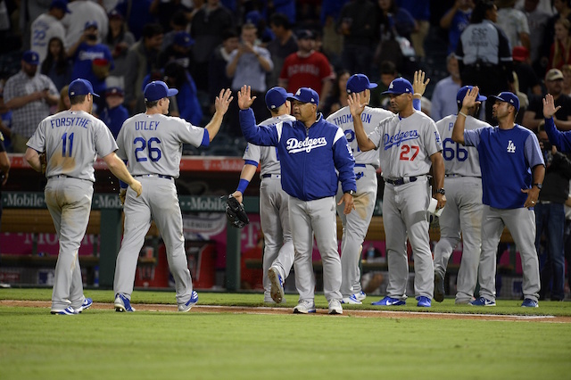 Juan-castro-logan-forsythe-george-lombard-dave-roberts-dodgers-win