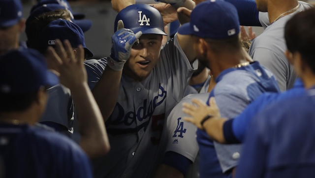 Corey-seager-dodgers-dugout