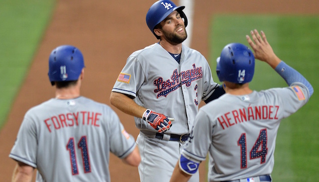 Logan-forsythe-kiké-hernandez-chris-taylor