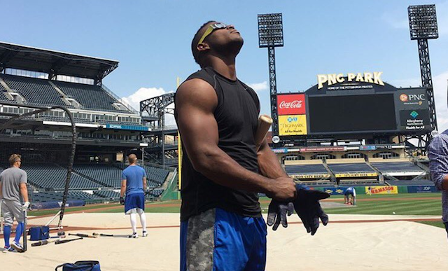 Dodgers News: Yasiel Puig, Justin Turner Among Those To Watch Solar Eclipse 2017