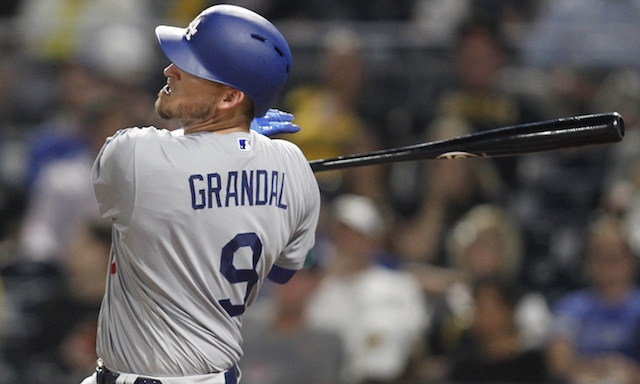 Yasmani-grandal-9