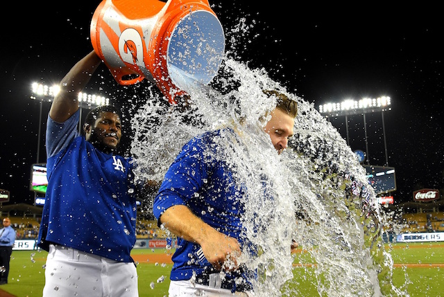 Brian Dozier, Yasiel Puig, Dodgers walk-off win