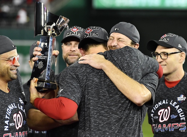 Max Scherzer celebrates after the Washington Nationals win the 2019 National League pennant