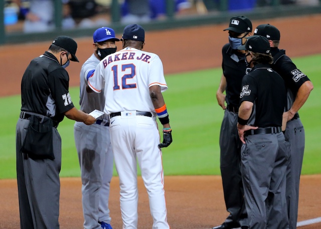 Dusty Baker, Dave Roberts, umpires, lineup cards