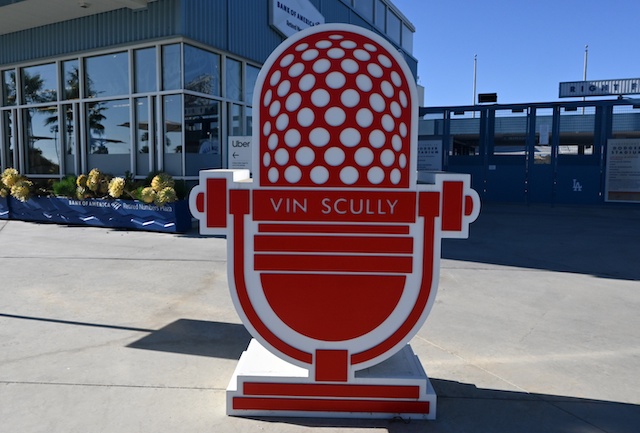 Vin Scully retired microphone