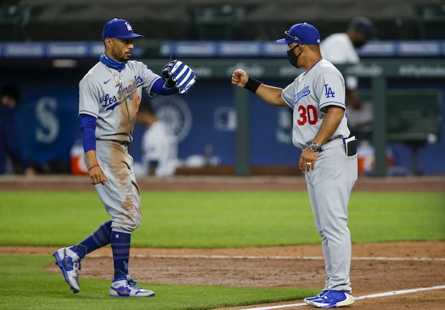 Mookie Betts, Dave Roberts, Dodgers win