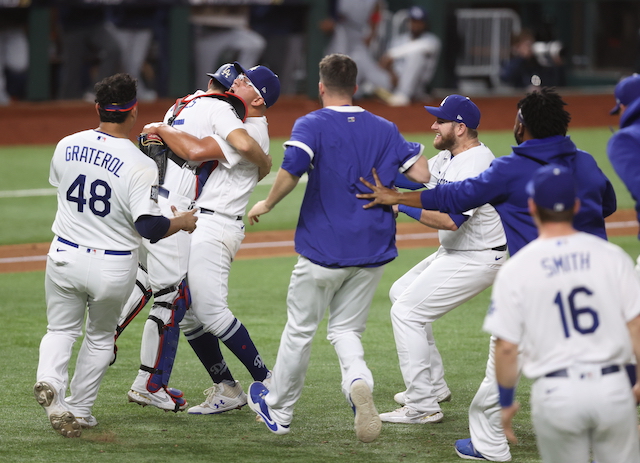 Austin Barnes, Brusdar Graterol, Max Muncy, Will Smith, Julio Urias, Dodgers win, 2020 World Series