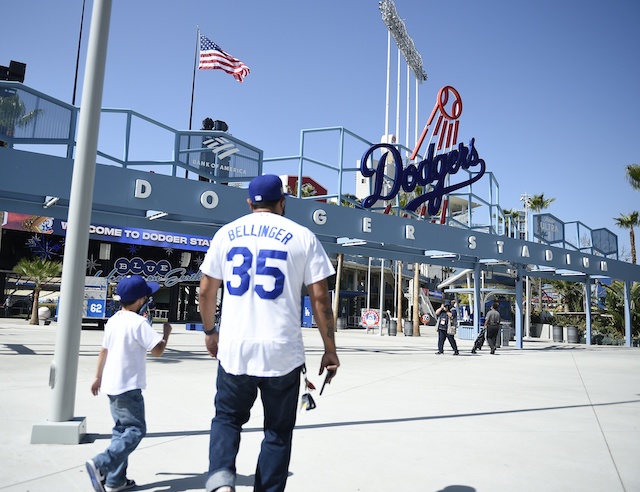 Dodger Stadium entrance, Dodgers fans