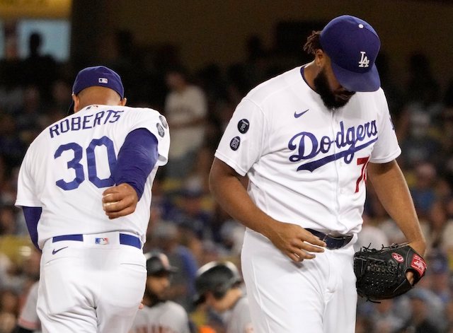 Kenley Jansen, Dave Roberts, pitching change