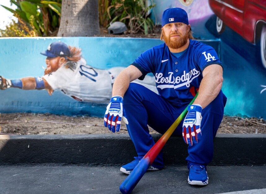 Justin Turner, Dodgers City Connect jersey