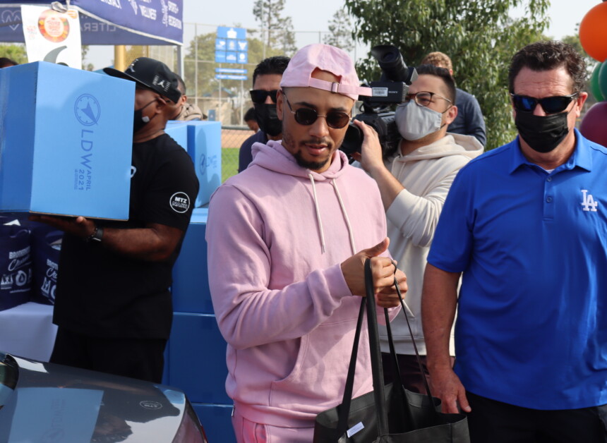 Mookie Betts, Los Angeles Dodgers Foundation Thanksgiving drive-thru