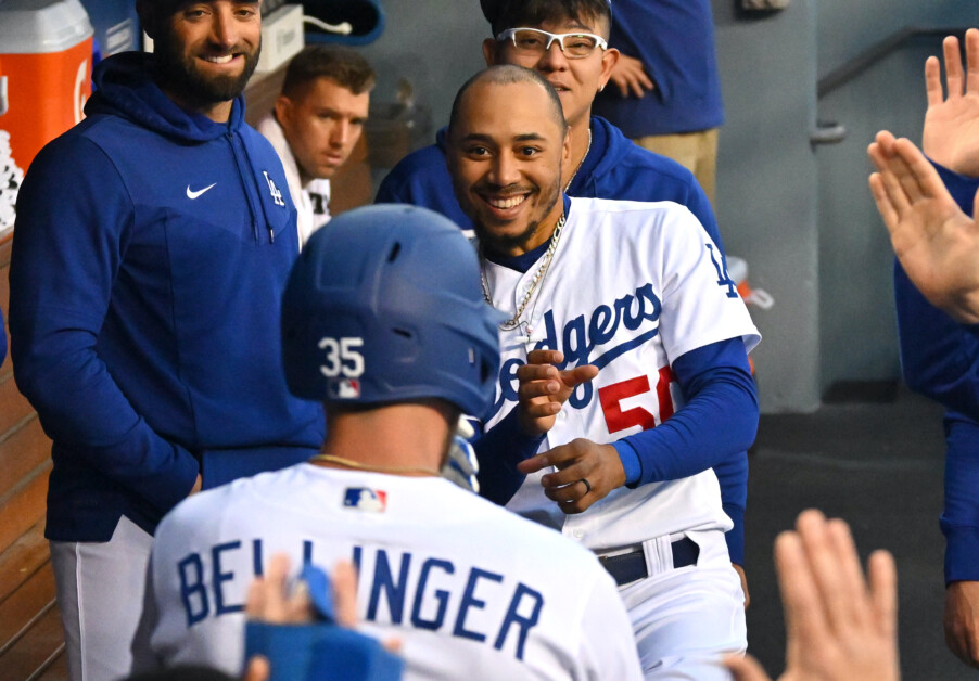 Cody Bellinger, Mookie Betts, Kevin Pillar, Julio Urías