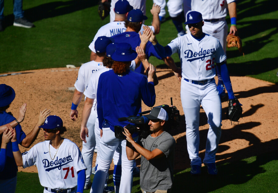 Clayton Kershaw, Max Muncy, Trayce Thompson, Miguel Vargas, Dodgers win