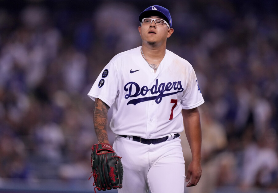 Julio Urías, 2022 NLDS