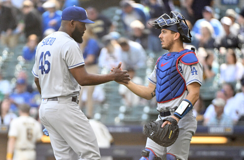 Austin Barnes, Wander Suero, Dodgers win