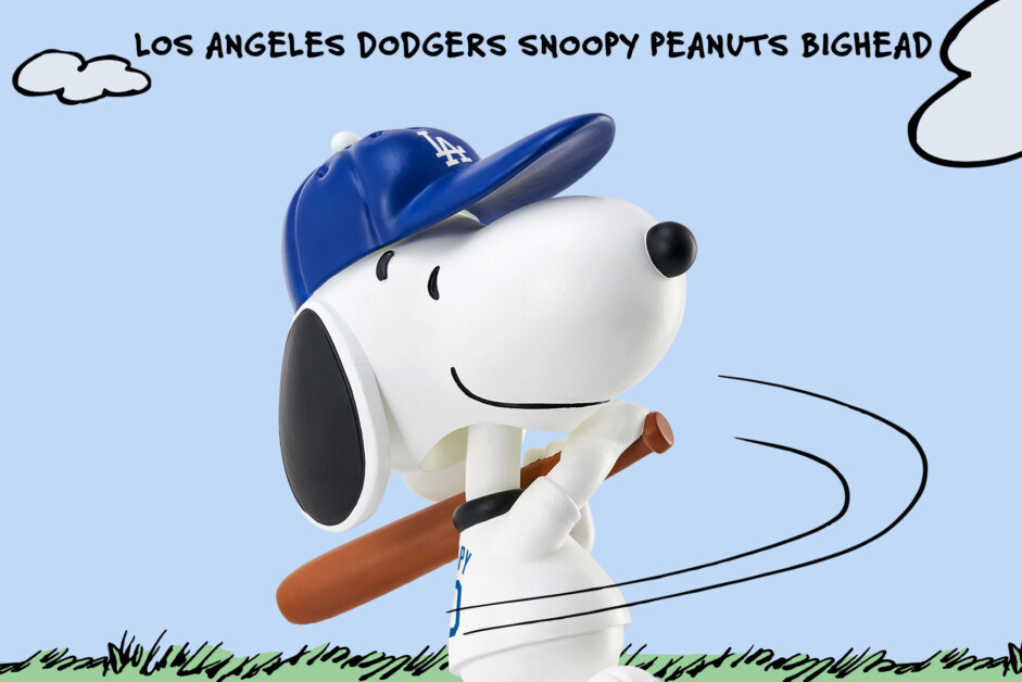 Dodgers bobblehead, Snoopy, Peanuts, FOCO