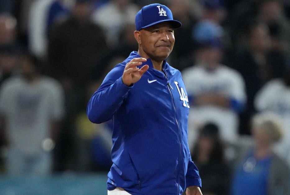 Dave Roberts, Dodgers win