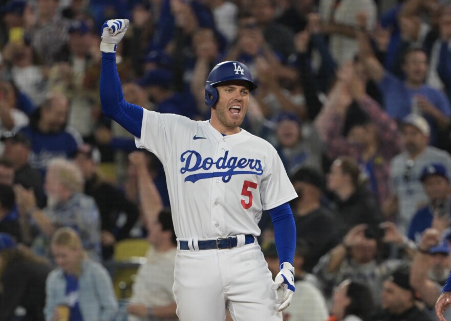 Freddie Freeman, arm celebration