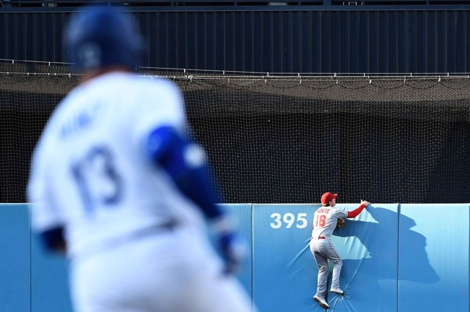 Max Muncy, Freeway Series