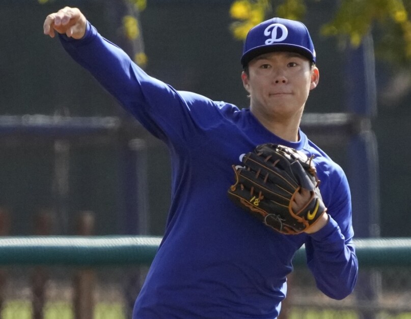 Yoshinbo Yamamoto, Dodgers workout, 2024 Spring Training