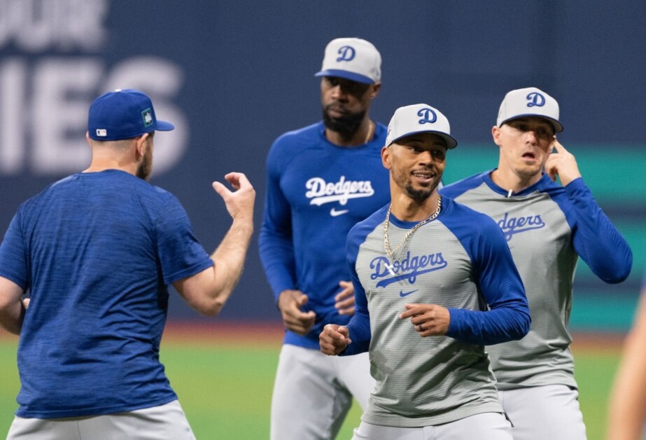 Mookie Betts, Kiké Hernández, Jason Heyward, Max Muncy, Dodgers workout, Seoul Series