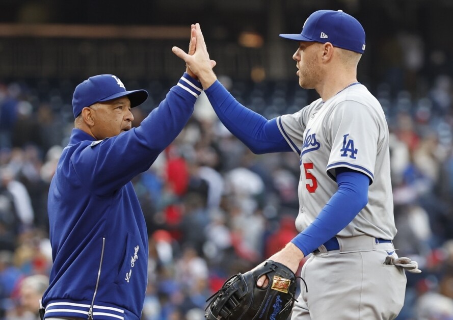 Dave Roberts, Freddie Freeman, Dodgers win