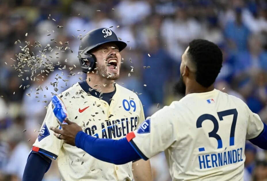 Gavin Lux, Teoscar Hernández, Dodgers City Connect, sunflower seeds celebration