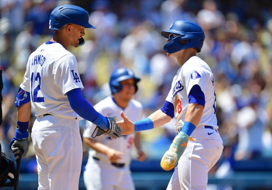 Kiké Hernández, Nick Ahmed, Dodgers bat boy