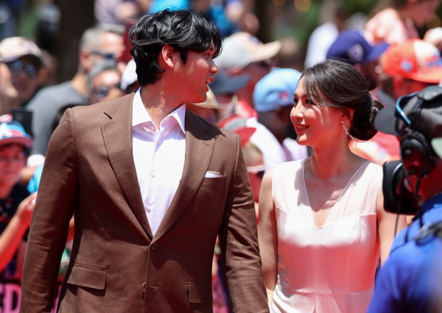 Shohei Ohtani, wife Mamiko Tanaka, 2024 MLB All-Star Game red carpet