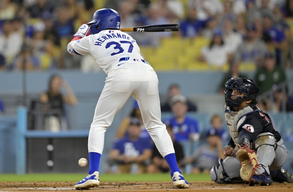 Teoscar Hernández, hit by pitch